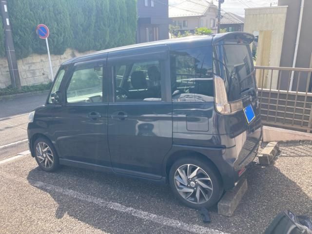 Mazda Bongo rear view