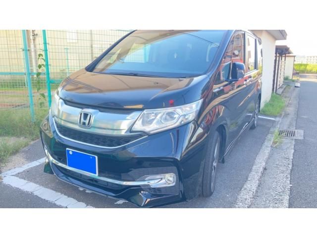 Mazda Bongo front view