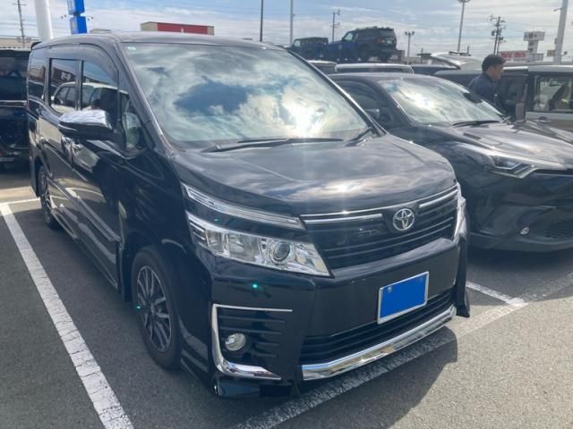 2011 Mazda Bongo Van
