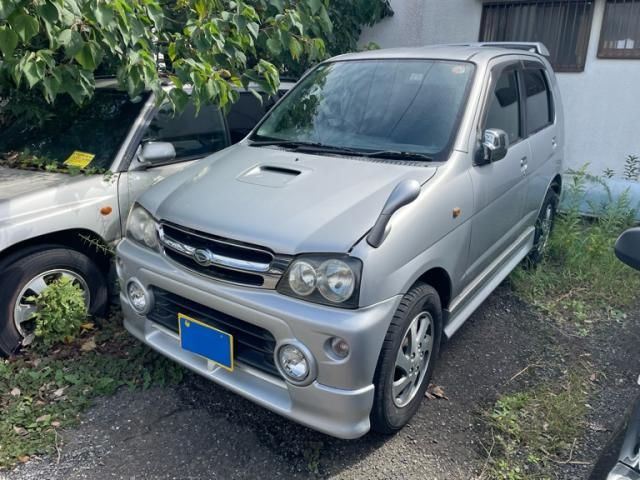 Mazda Bongo front view
