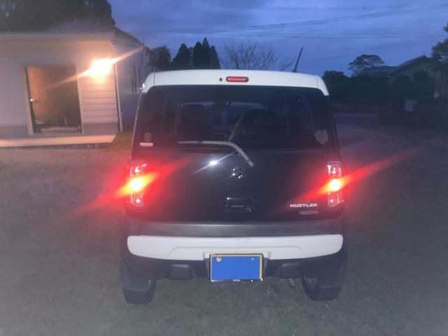 Mazda Bongo front view