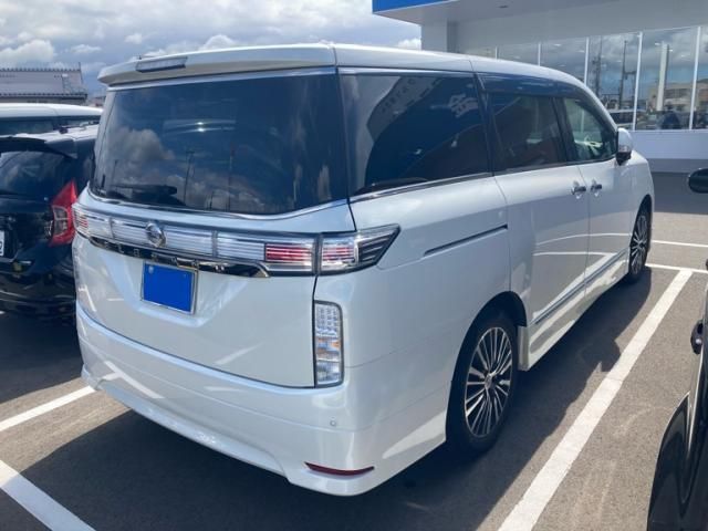 Mazda Bongo rear view