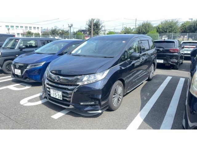 Mazda Bongo front view