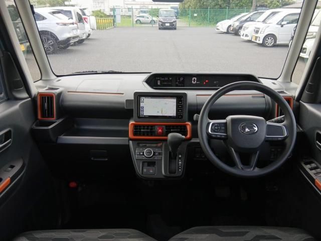 Mazda Bongo rear view