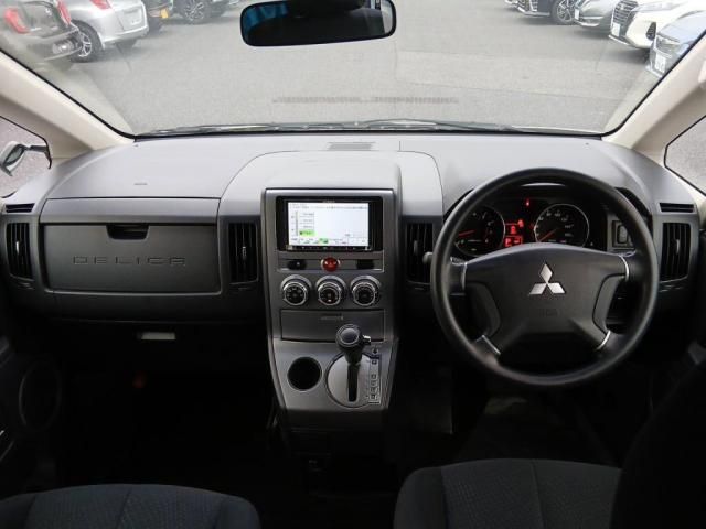 Mazda Bongo rear view