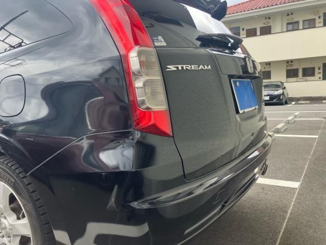 Mazda Bongo rear view
