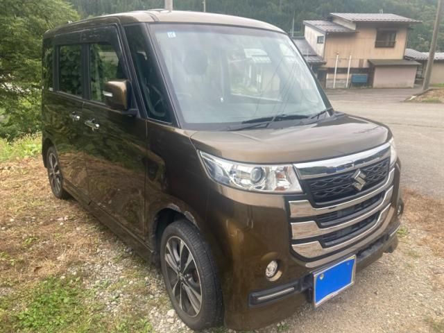 Mazda Bongo front view