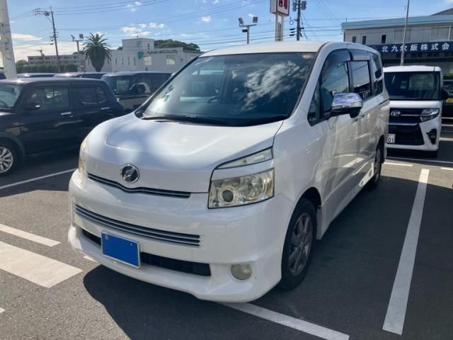 2011 Mazda Bongo Van