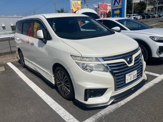 Mazda Bongo front view