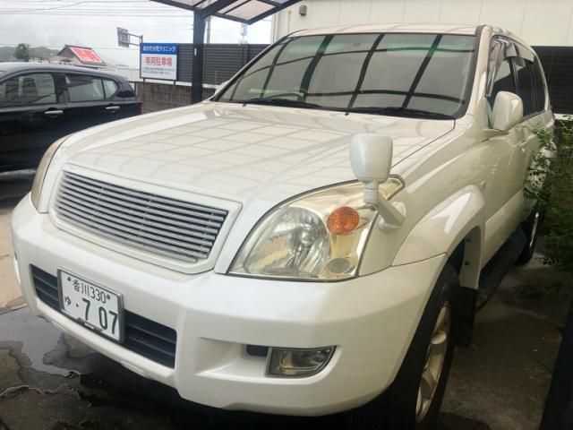 Mazda Bongo front view