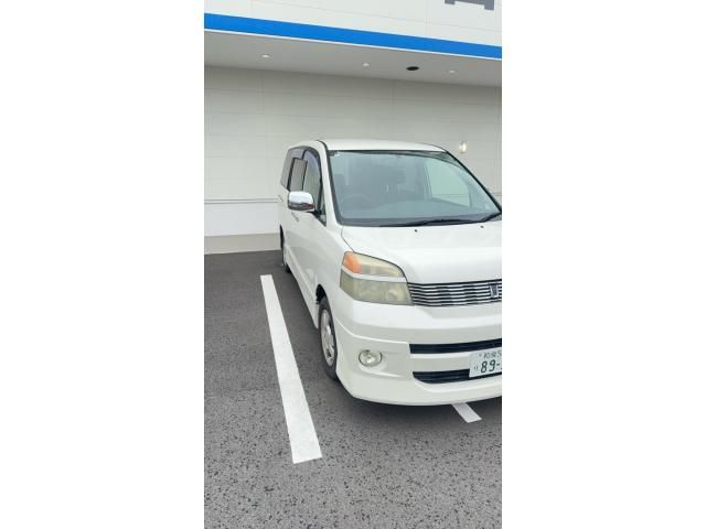 2011 Mazda Bongo Van