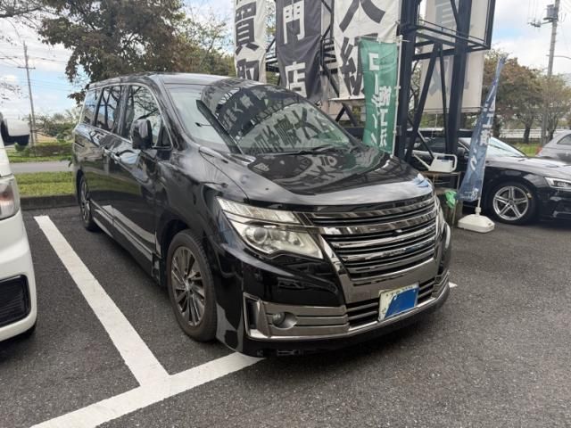 Mazda Bongo front view