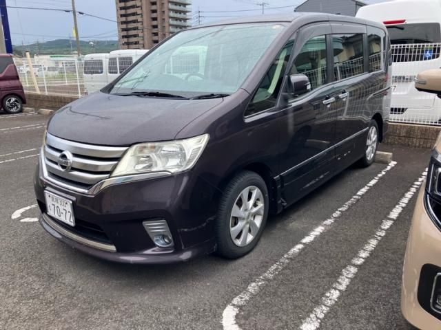 Mazda Bongo front view