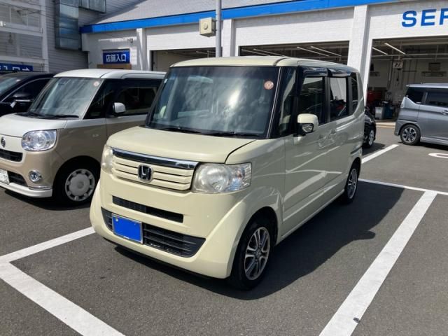 Mazda Bongo rear view