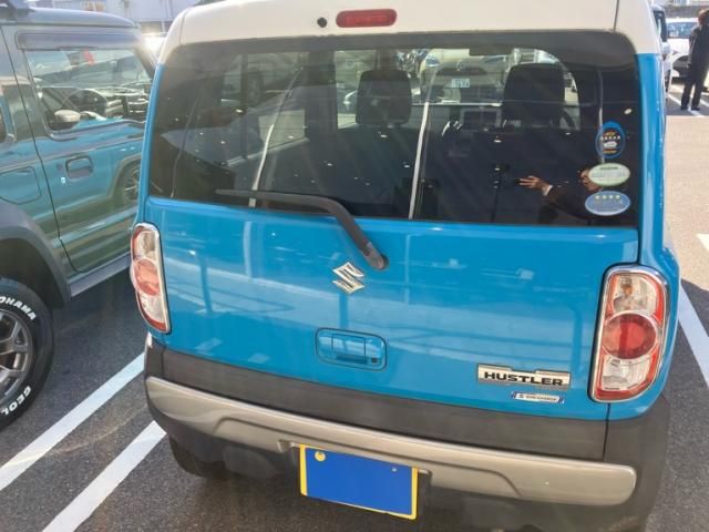 Mazda Bongo front view