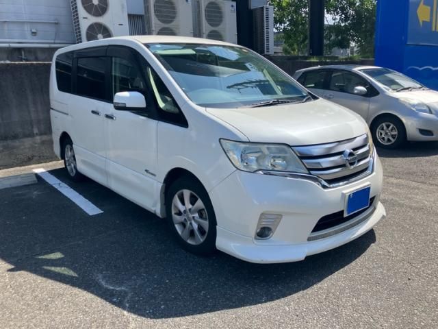 Mazda Bongo front view