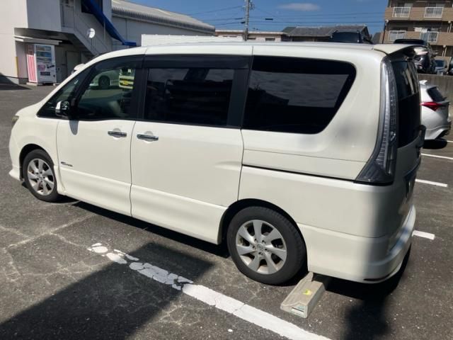 Mazda Bongo rear view