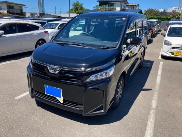 2011 Mazda Bongo Van
