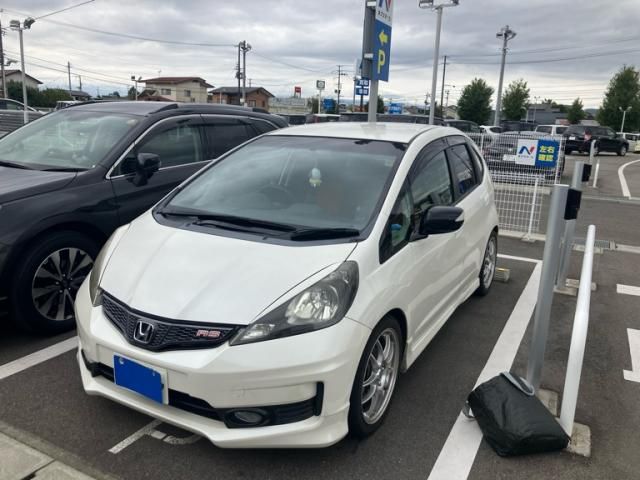 Mazda Bongo front view