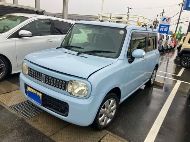 Mazda Bongo rear view