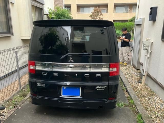 Mazda Bongo rear view