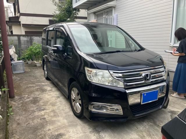 Mazda Bongo front view