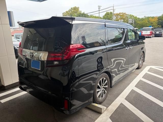 Mazda Bongo rear view