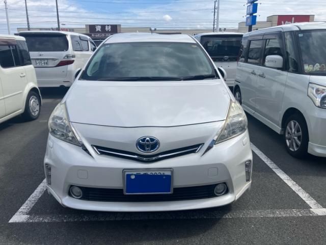 Mazda Bongo front view