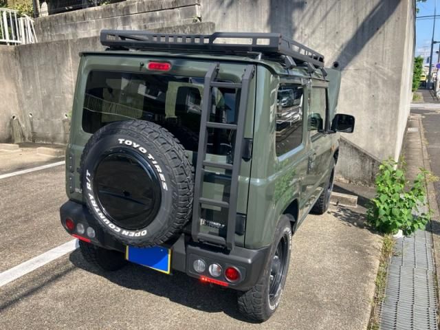 Mazda Bongo rear view