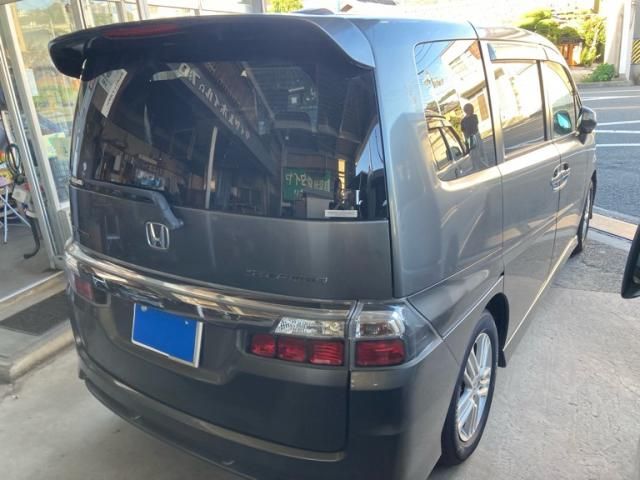 Mazda Bongo rear view