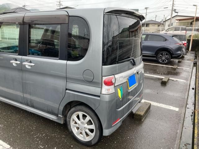 Mazda Bongo front view