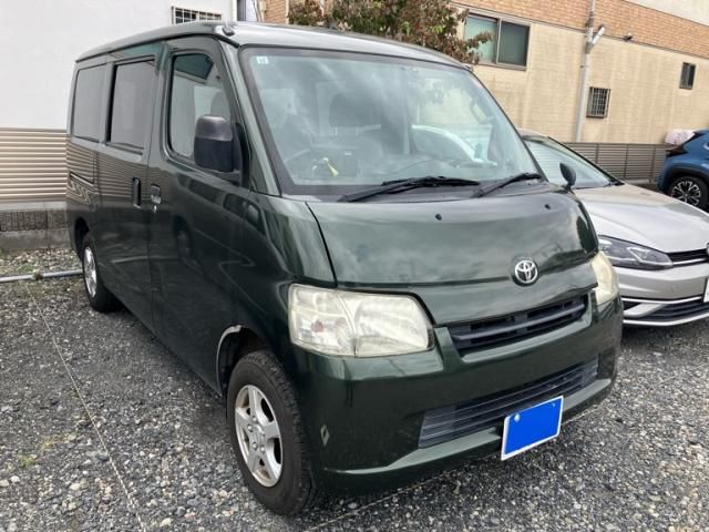 Mazda Bongo rear view