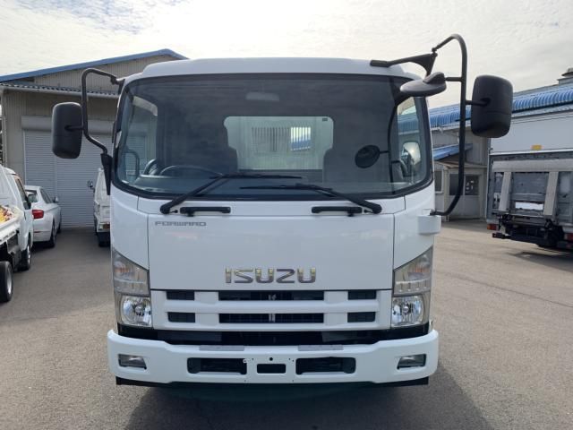 Mazda Bongo front view