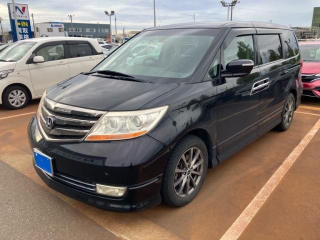 Mazda Bongo front view