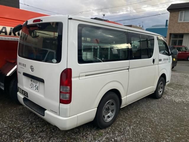 Mazda Bongo rear view