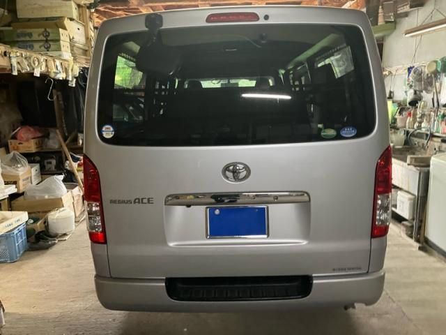 Mazda Bongo rear view