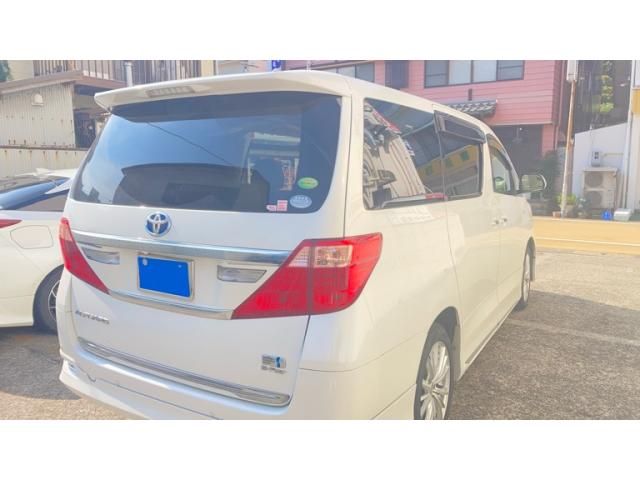 Mazda Bongo rear view