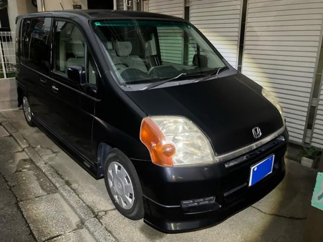 Mazda Bongo front view