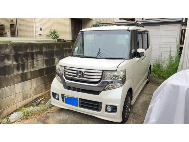 Mazda Bongo front view