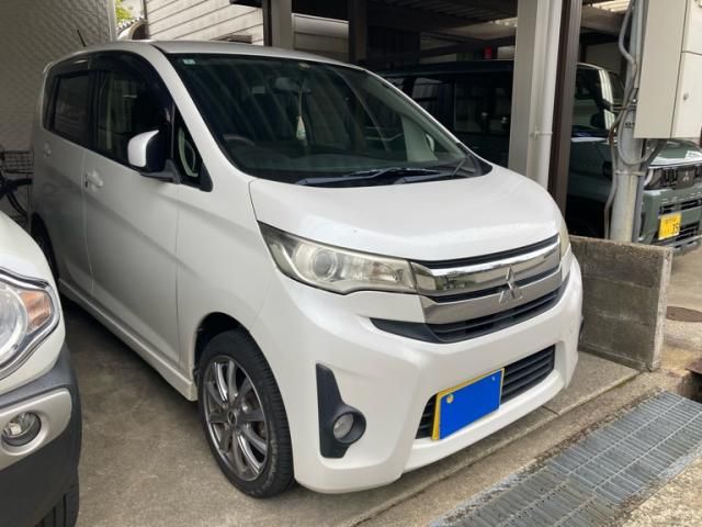 2011 Mazda Bongo Van