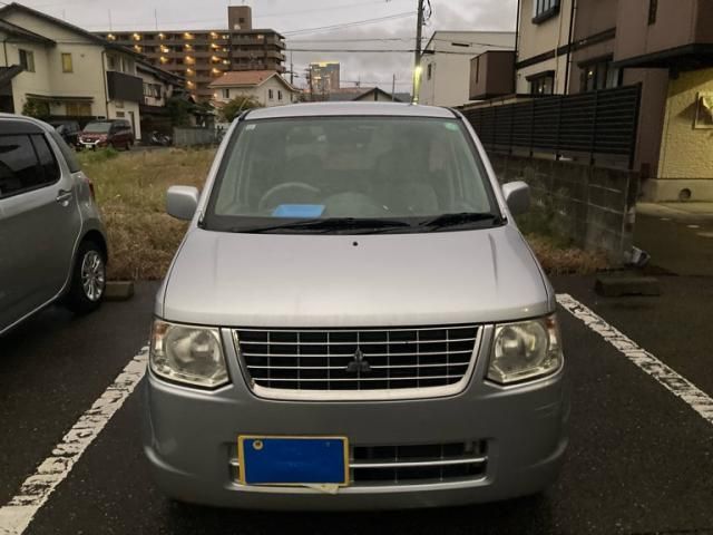 2011 Mazda Bongo Van