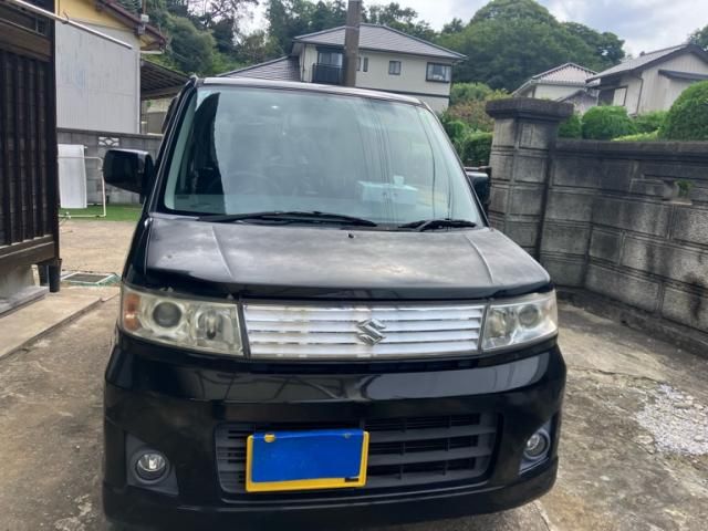 Mazda Bongo front view