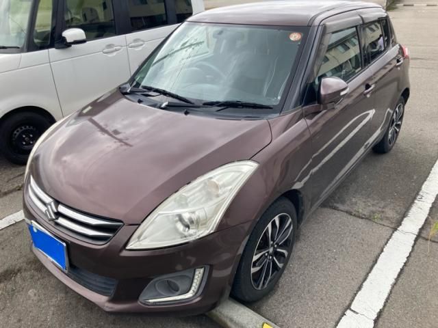 Mazda Bongo front view