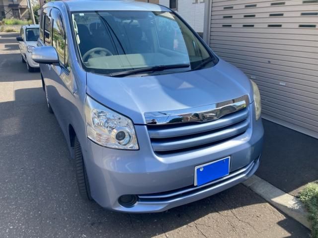 2011 Mazda Bongo Van