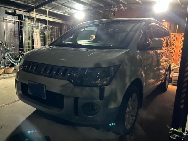 Mazda Bongo front view