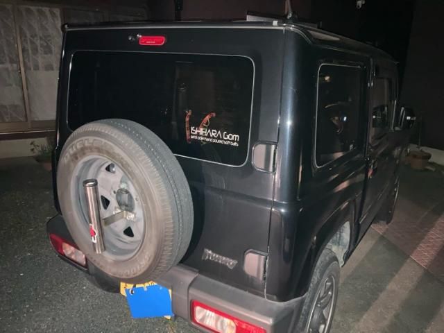 Mazda Bongo front view