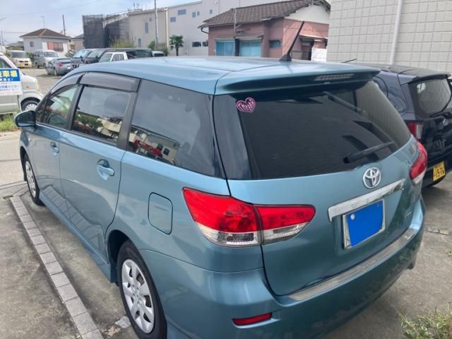 Mazda Bongo rear view