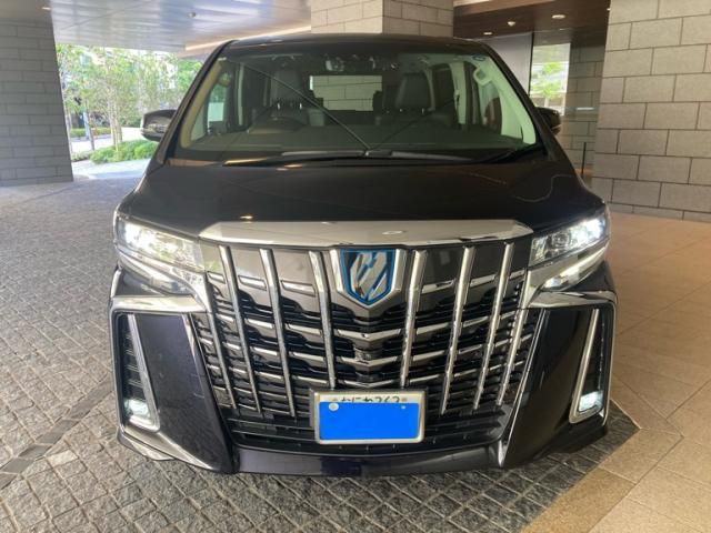 Mazda Bongo front view