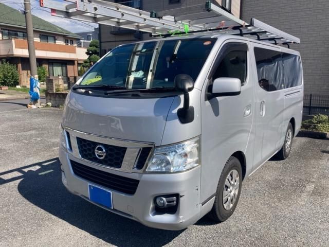Mazda Bongo front view