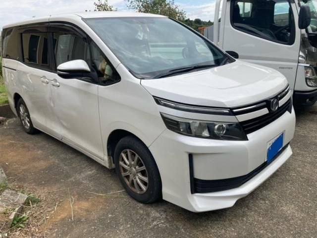 2011 Mazda Bongo Van